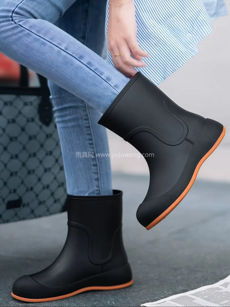 一体成型 · 可拆卸加绒棉套 · PVC 武汉大型雨具供应链供货时尚短筒女士雨鞋， - 详情图