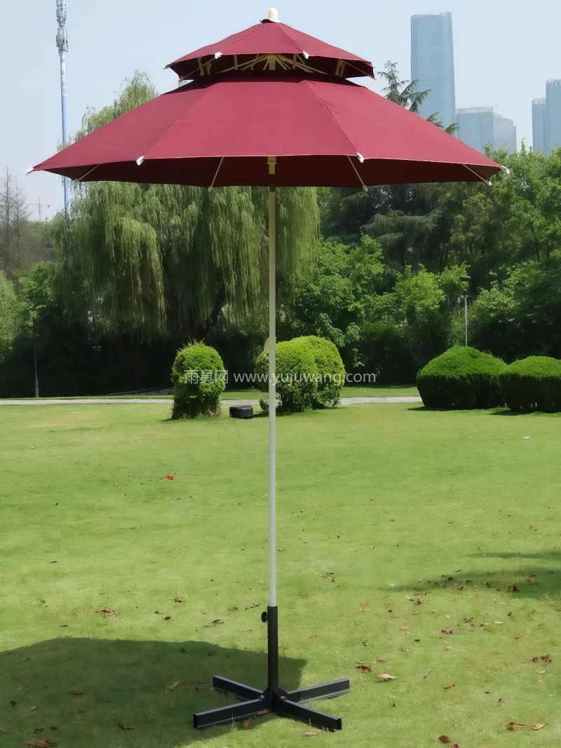 加粗金属伞骨 · 外层加厚涤纶布/内层全 武汉雨具供应链服务，专业生产大户外遮阳伞 - 详情图