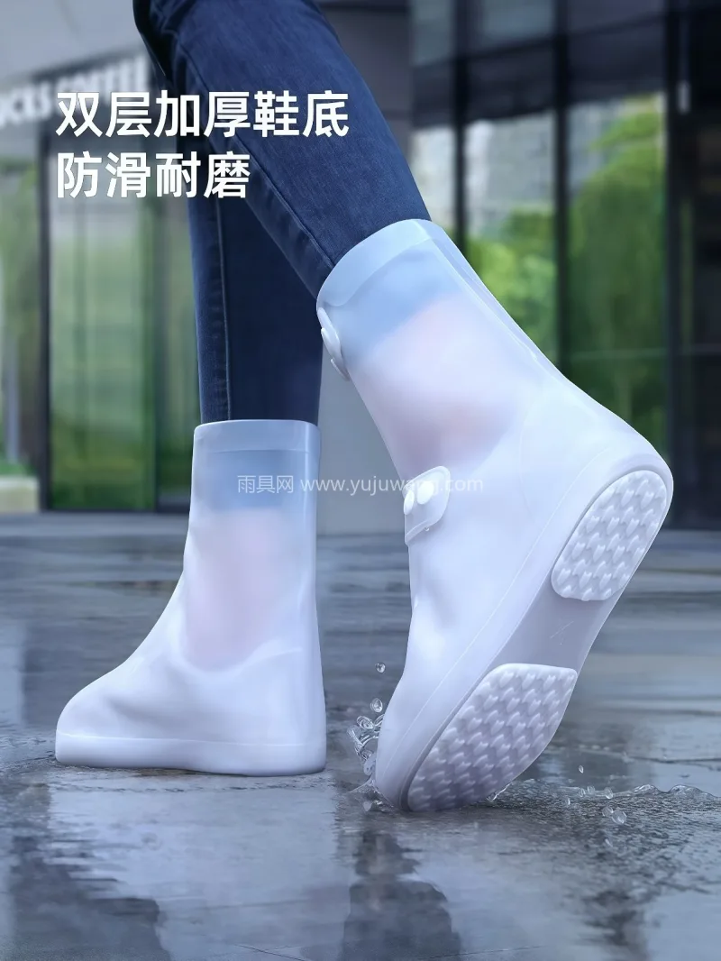 双层加厚鞋底 · PVC材质 · 双排扣 这款新款硅胶雨鞋套，采用加厚柔韧硅胶材质 - 详情图