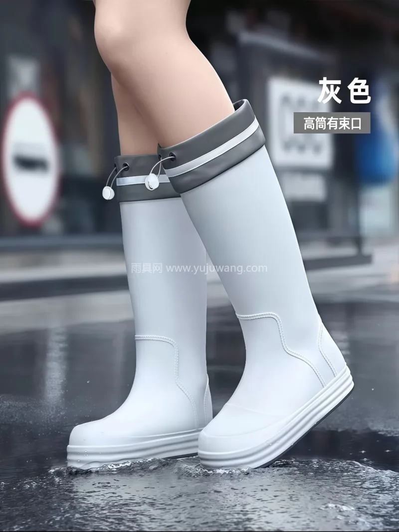 PVC材质 · 橡胶鞋底 · 一体成型 本款女款防水防滑雨鞋，为武汉大型专业雨具 - 详情图