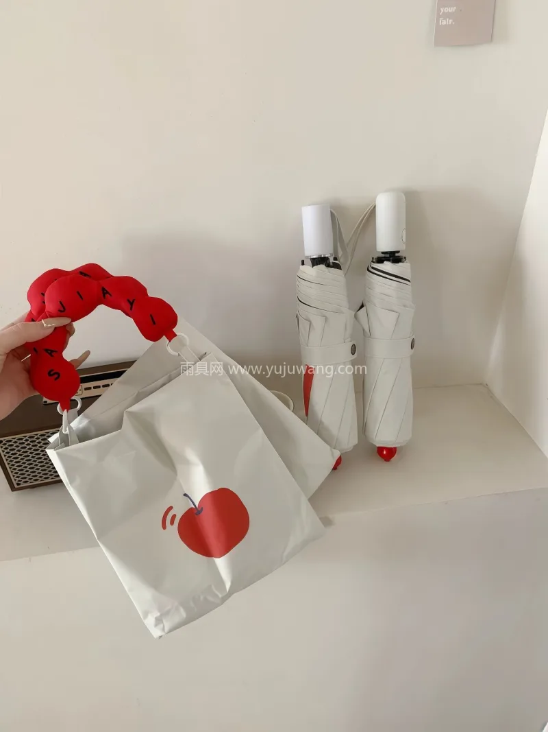 高密度210T碰击布 · 加厚黑胶防晒涂 这款全自动女士晴雨两用伞，由武汉专业大型 - 详情图