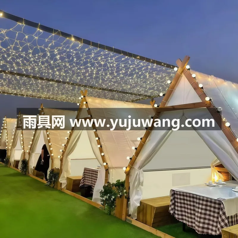 涤纶外账 · 牛津布帐底 · 品质防腐木 本款网红户外三角帐篷由武汉本土大型雨伞供应服务商原