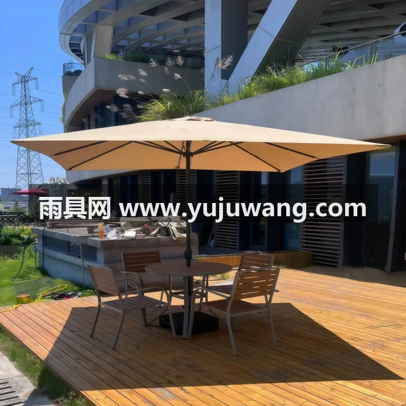 210D加厚高密度防水牛津布 · 8骨加粗高韧性玻纤伞骨 · 加粗加厚铁制伞柱 武汉本土大型雨具供应链服务商，深耕户外雨具研发生产