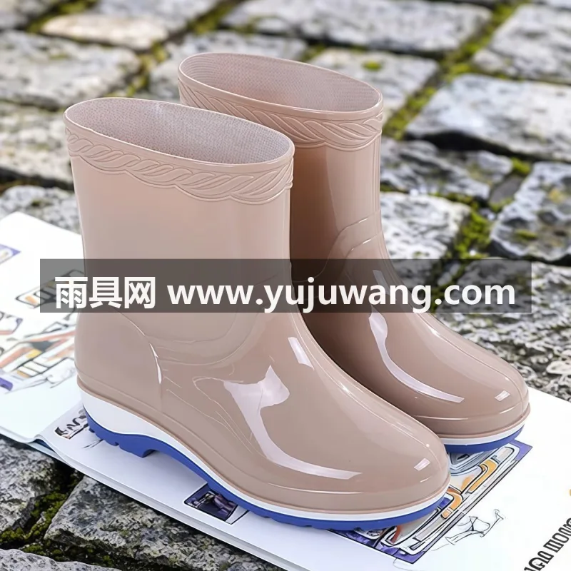 PVC材质 · 橡胶鞋底 · 可拆卸棉套 武汉大型雨具供应链供货 2026 新款通用雨鞋，男