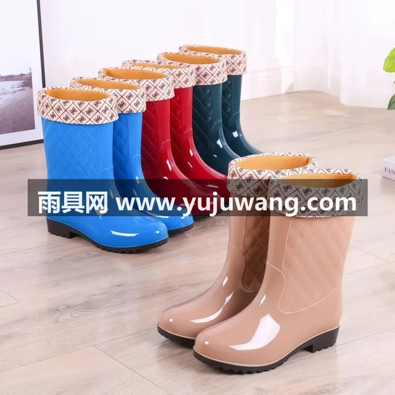 PVC材质 · 一体成型工艺 · 可拆卸棉套 武汉大型雨具供应链供货 2026 新款女士雨鞋，中