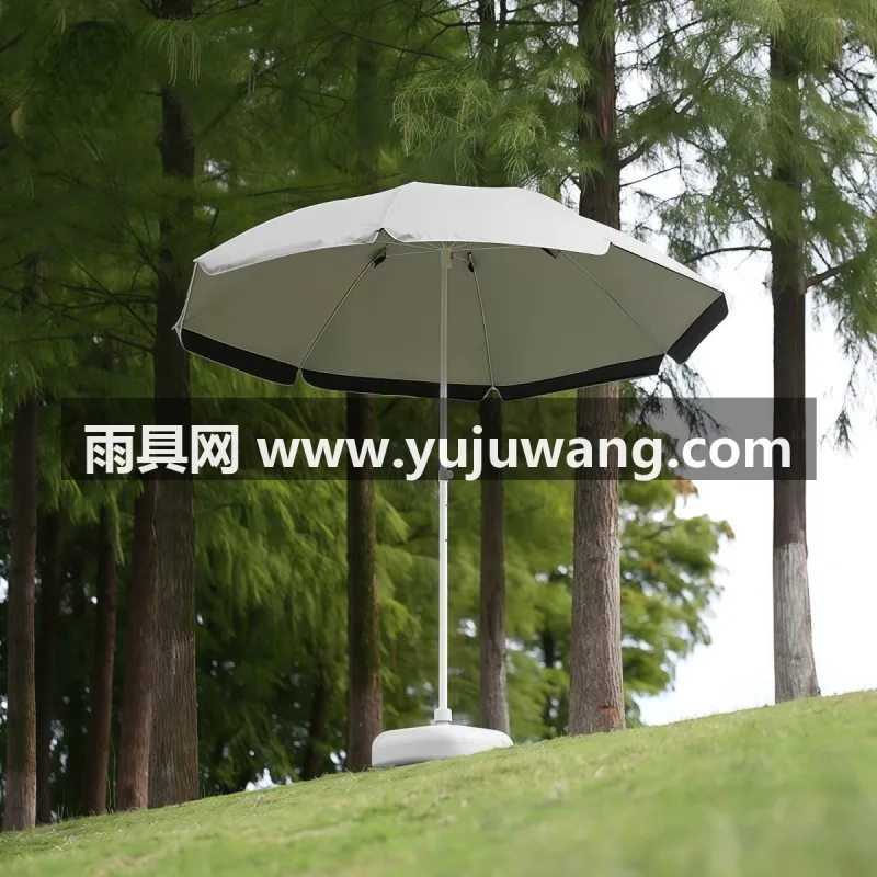 伞面双层双黑胶双牛津布结构 · 8骨玻纤+铁骨混合伞骨 · 开合方式手动一键开收 武汉本地大型雨伞供应链服务直供双层户外太阳伞，主打