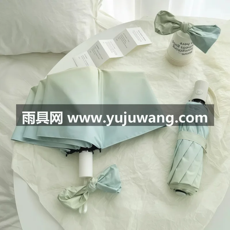 黑胶防晒 · 复合涂层 · 防紫外线 · 清凉防晒 武汉雨具供应链服务商直供海盐蓝渐变雨伞，ins 风