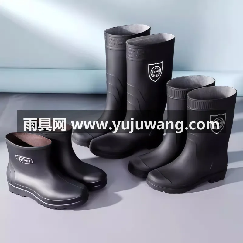 舒适圆滑鞋头 · 柔软加厚鞋跟 · 一体成型鞋身 · PVC防滑鞋底 武汉大型专业雨具供应链供货加厚工矿雨鞋，专为高强度
