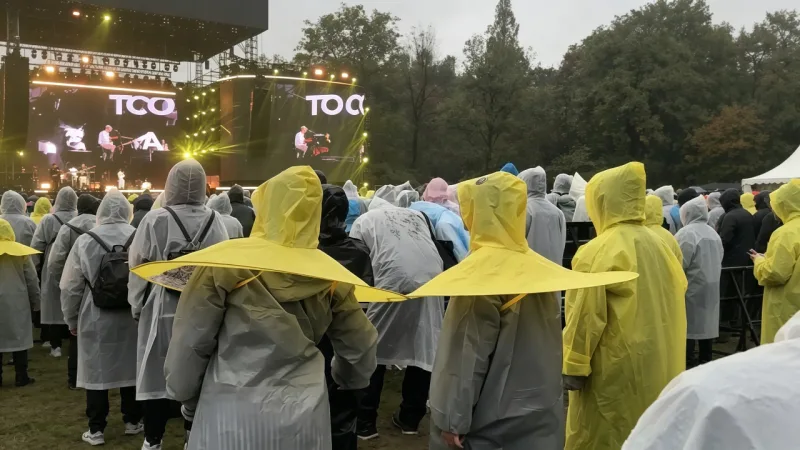 2026 音乐节雨具需求增速超 35% 从应急品变身户外刚需装备