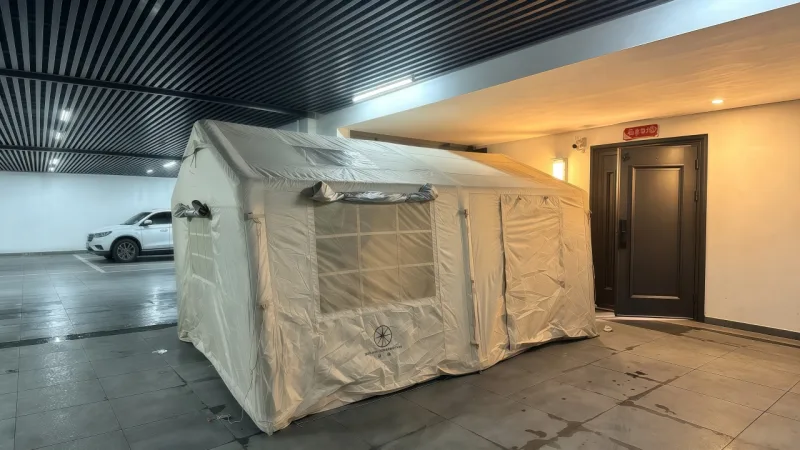 充气帐篷市场爆发式增长 3 分钟快速搭建成全民露营标配