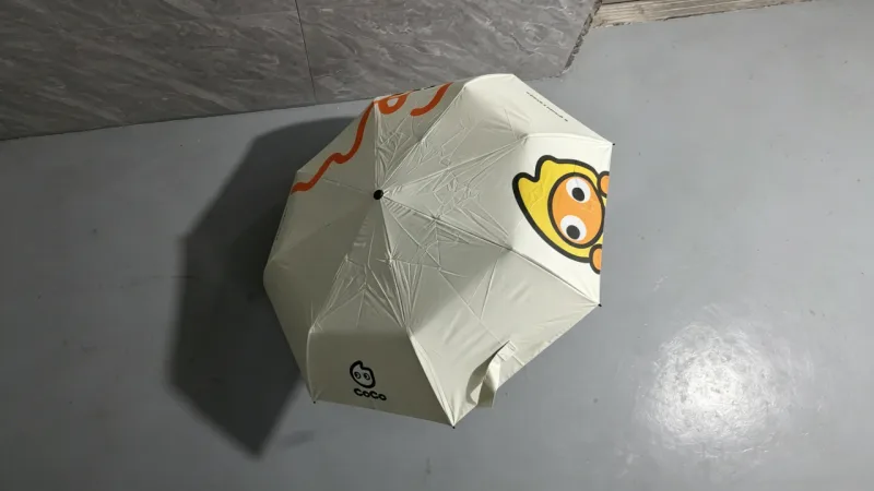 CoCo 都可联名定制广告雨伞合作案例