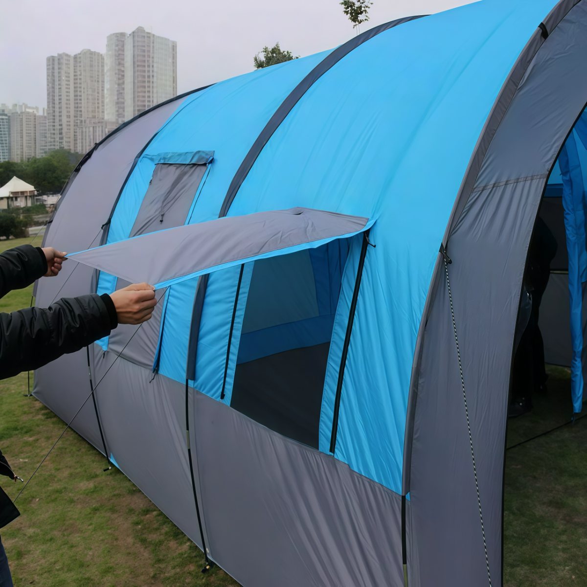 武汉雨具网·户外多人烧烤野营大隧道帐篷一室两厅防暴雨十人户外装备露营用品·产品图3
