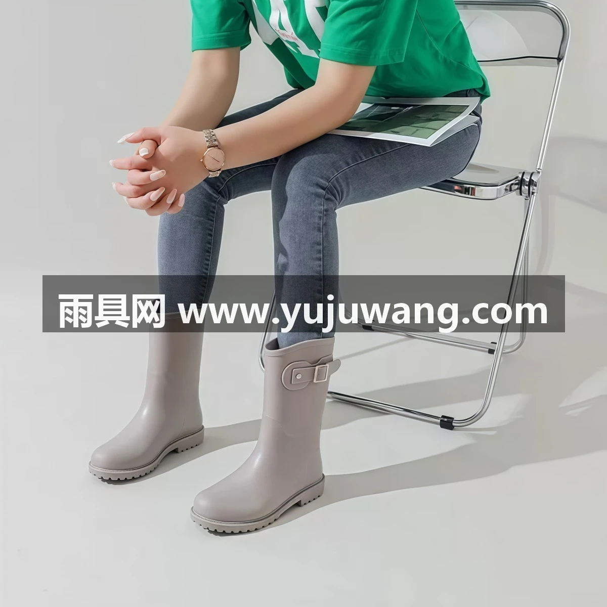 武汉雨具网·新型雨鞋女款新款水鞋防水防滑中筒雨靴成人女士时尚防水鞋·产品图3