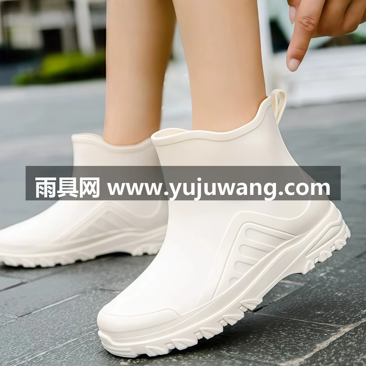 武汉雨具网·德系雨鞋女款防滑加厚中短筒雨靴加绒舒服防水洗车厨房低筒水胶鞋·产品图3