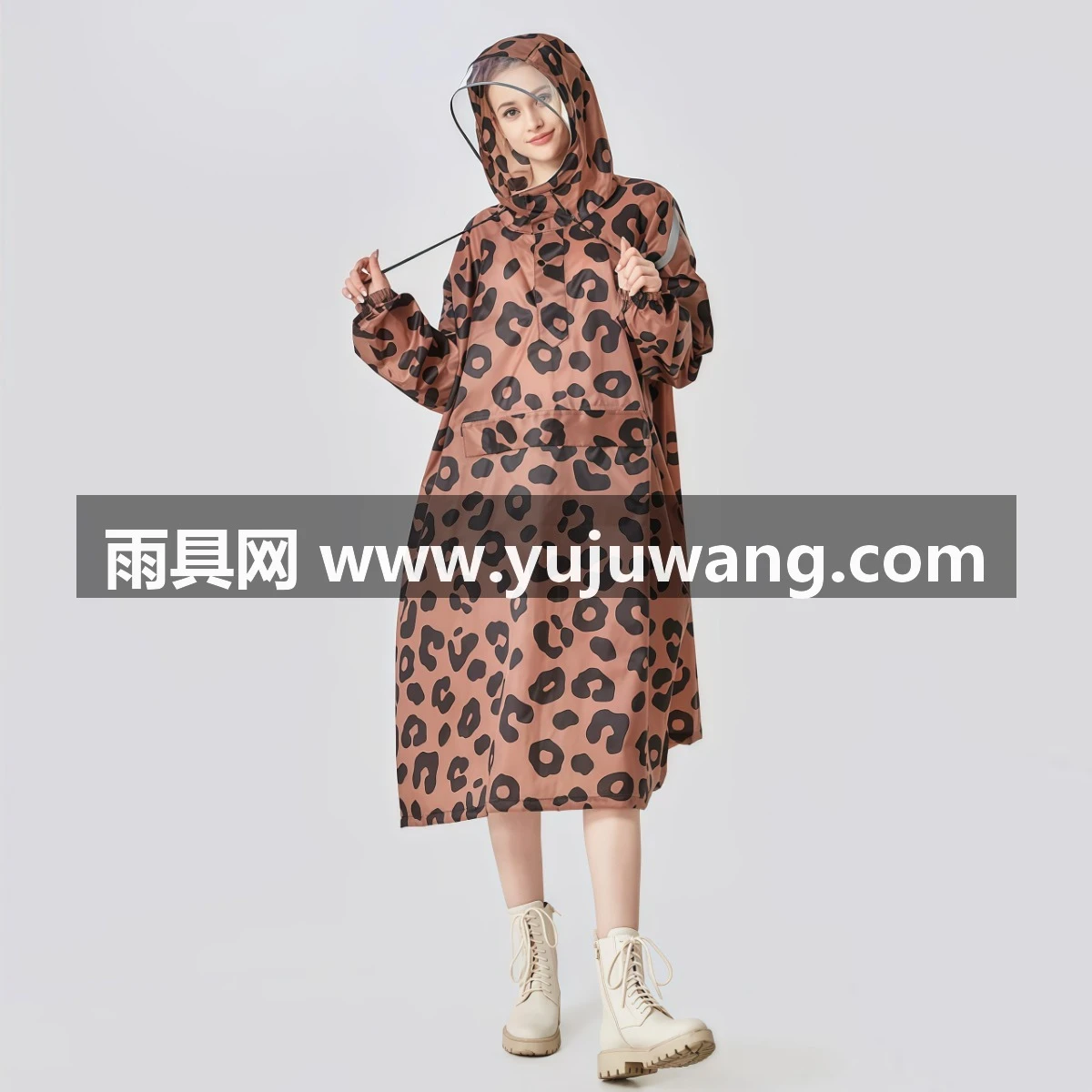 武汉雨具网·雨衣成人男女长款户外徒步旅游骑行背包反光雨披复古元素·产品图3