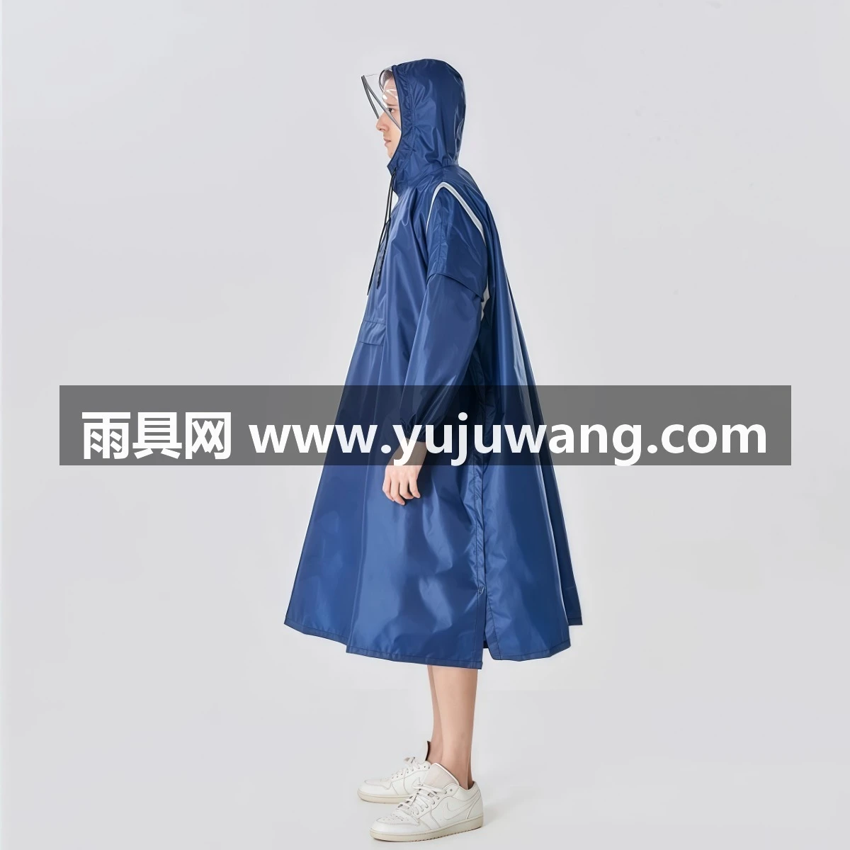 武汉雨具网·雨衣成人男女长款户外徒步旅游骑行背包反光雨披复古元素·产品图5