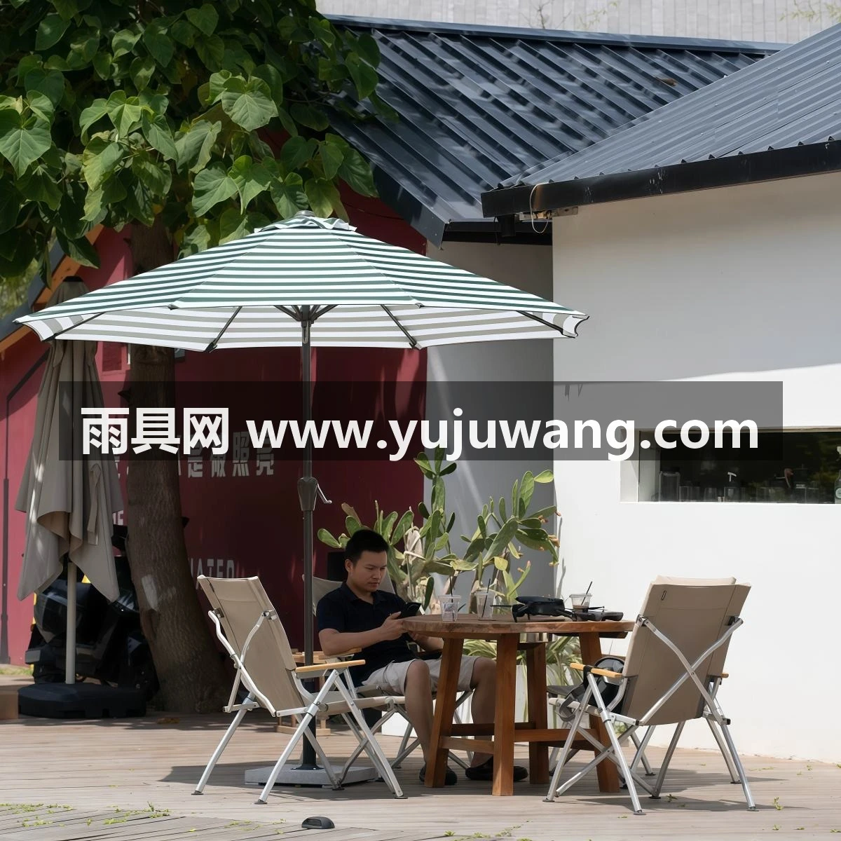 武汉雨具网·绿白条中柱伞 条纹遮阳伞咖啡店民宿户外太阳伞商用外摆中柱伞·产品图5