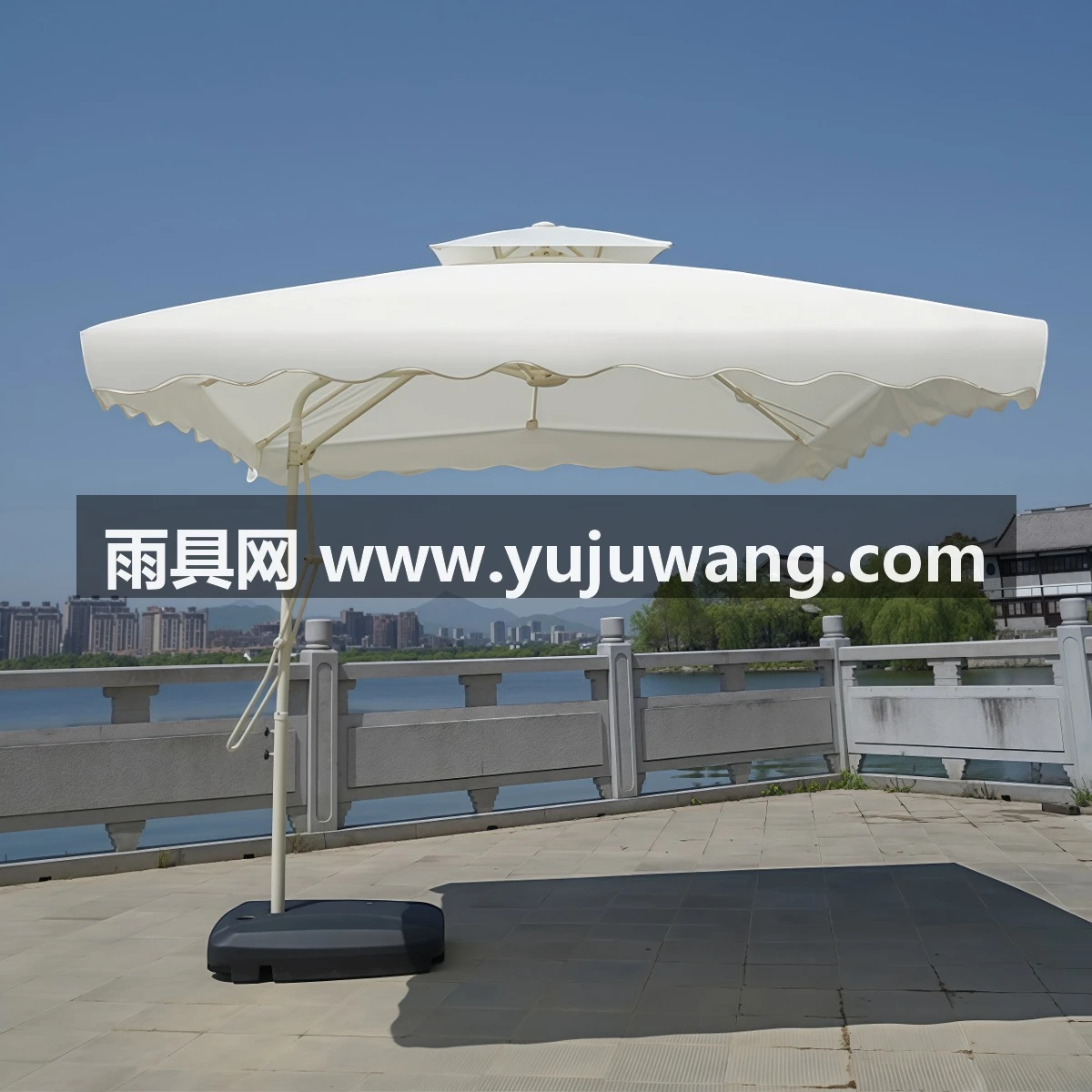 武汉雨具网·户外遮阳伞庭院扳手伞摆摊大伞太阳伞岗亭防晒露营伞防紫外线侧立·产品图4