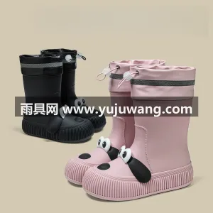 PVC材质 · 防滑底纹 · 一体鞋身设 武汉大型雨具源头供应链供货新款儿童雨鞋， 图2