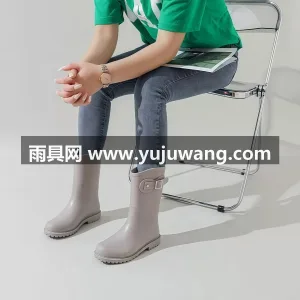PVC材质 · 舒适内里布 · 一体成型 武汉大型雨具源头供应链供货新型女款雨鞋， 图3