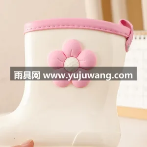 PVC面料 · 透气内里 · 防滑鞋底 武汉大型雨具供应链供货儿童雨鞋，全面覆盖 图2