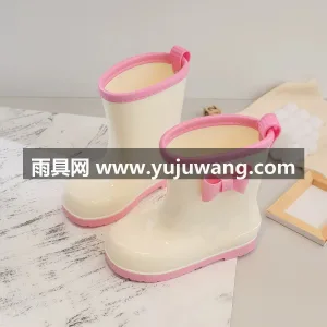 PVC面料 · 透气内里 · 防滑鞋底 武汉大型雨具供应链供货儿童雨鞋，全面覆盖 图4
