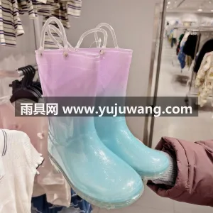 塑胶材质 · 波浪纹防滑纹理 武汉大型雨具供应链供货学生儿童雨鞋，覆盖 图3