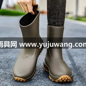 一体成型 · PVC材质 · 防滑纹路  武汉大型雨具供应链供货男款中筒加绒雨鞋， 图3