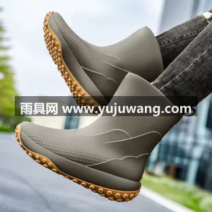 一体成型 · PVC材质 · 防滑纹路  武汉大型雨具供应链供货男款中筒加绒雨鞋， 图2