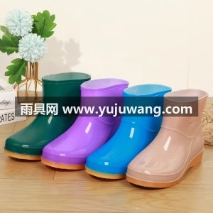 雨鞋女短筒春秋休闲韩版加棉保暖可拆洗车厨房厚底浅口低帮水靴女