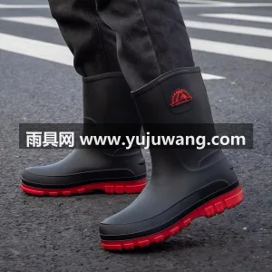 防水鞋面 · 干燥舒适 · 防滑耐磨 · 武汉专业雨具厂家推出德系男士中筒雨鞋，鞋 图3